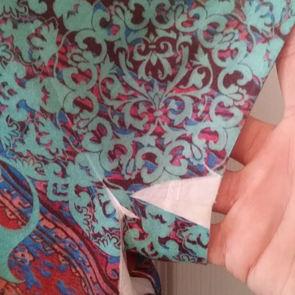 Appropriate Behavior multi colored top - Picture 3 of 6